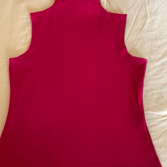 Moa Moa Sleeveless Mock Top - Picture 2 of 2